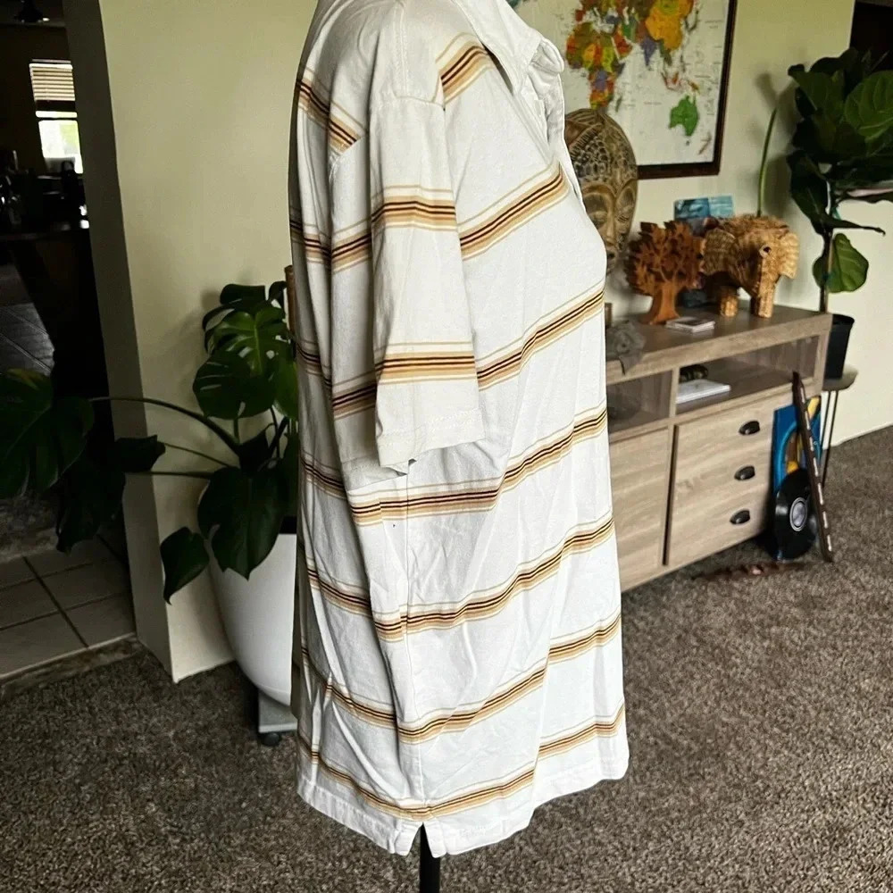 Mossimo Supply Co. polo - Picture 3 of 7